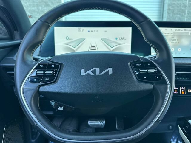 Used 2024 Kia EV6 GT-Line w/ GT-Line White Seat Package RWD image 27