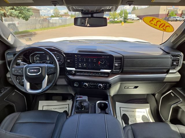 Used 2023 GMC Sierra 1500 SLT w/ SLT Convenience Package AWD/4WD image 3