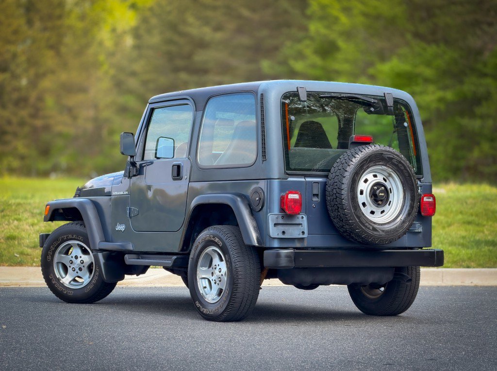 Used 2001 Jeep Wrangler SE AWD/4WD image 13