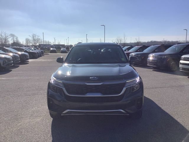 Used 2021 Kia Seltos S image 2