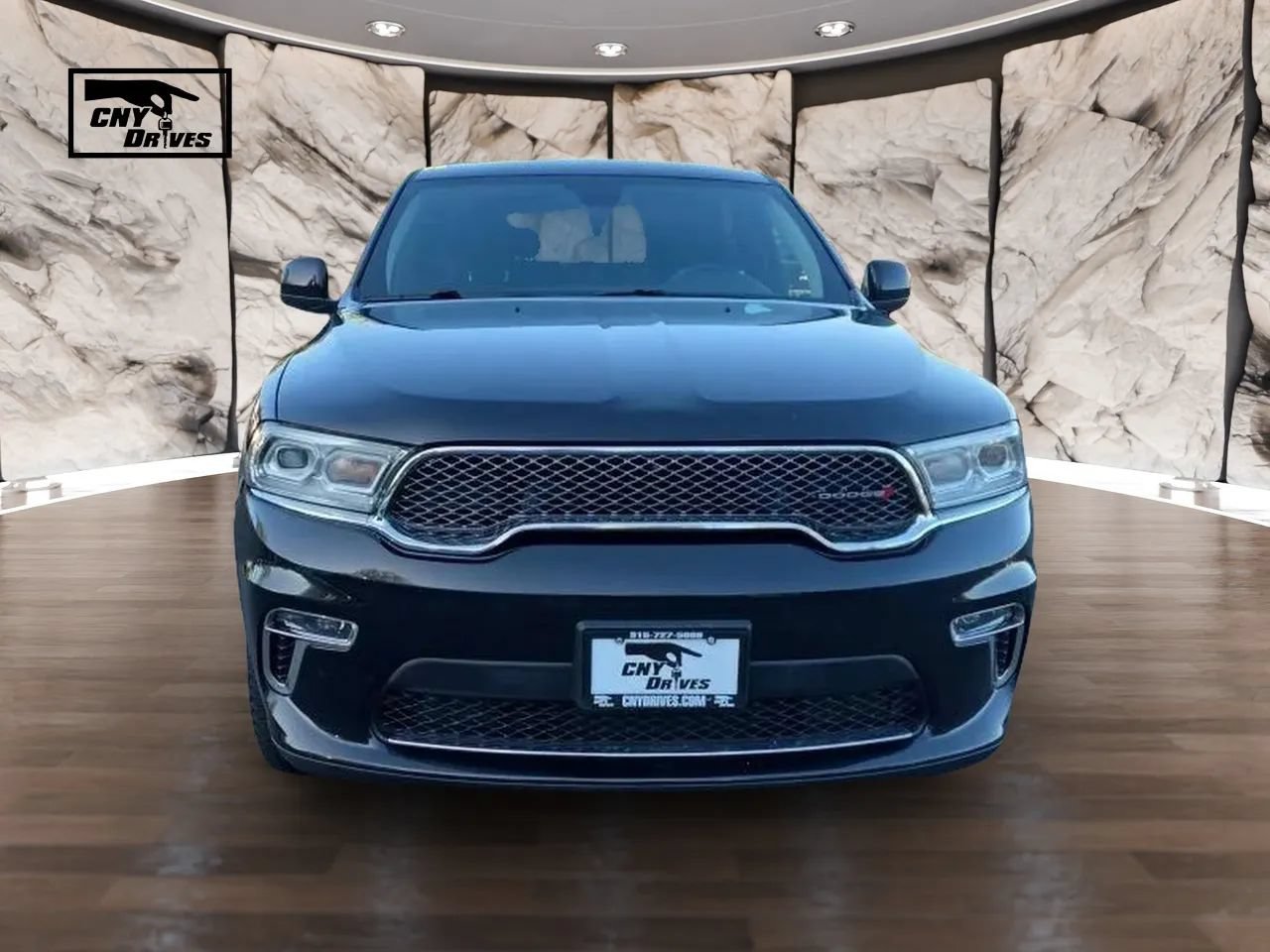 Used 2022 Dodge Durango SXT w/ Trailer Tow Group IV AWD/4WD image 2