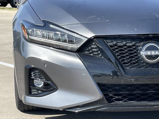 Used 2023 Nissan Maxima SR w/ Sport Mat Group FWD image 8