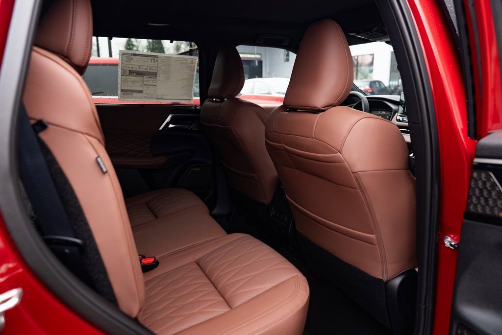 New 2026 Mitsubishi Outlander SEL image 24