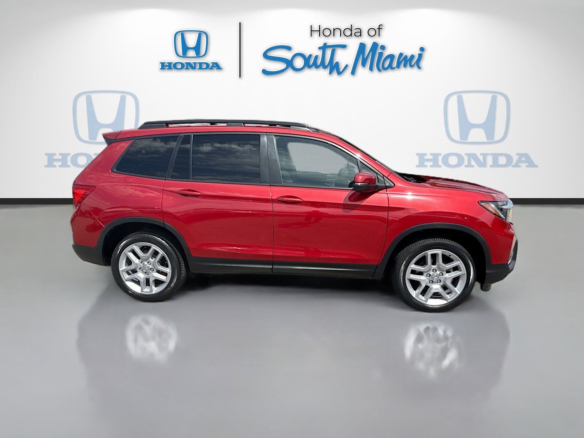 Certified 2024 Honda Passport EX-L image 8