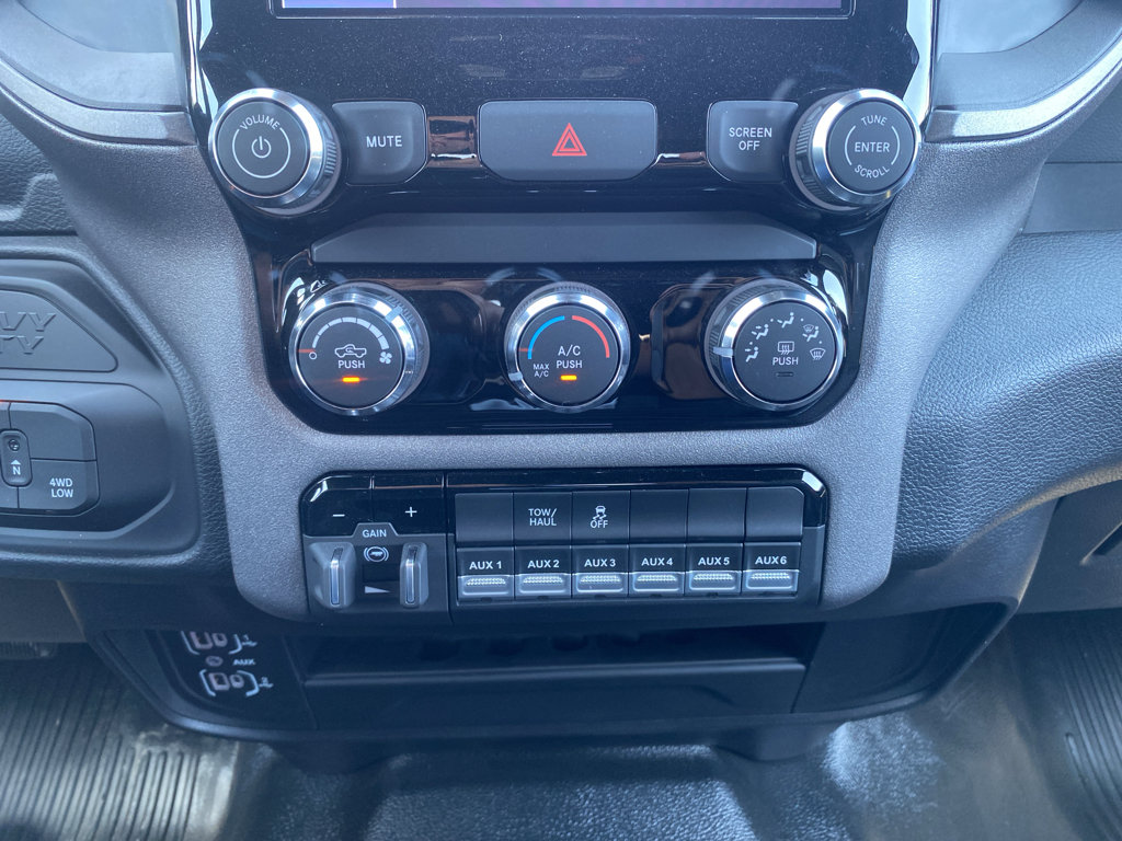 New 2026 RAM 2500 Tradesman AWD/4WD image 26