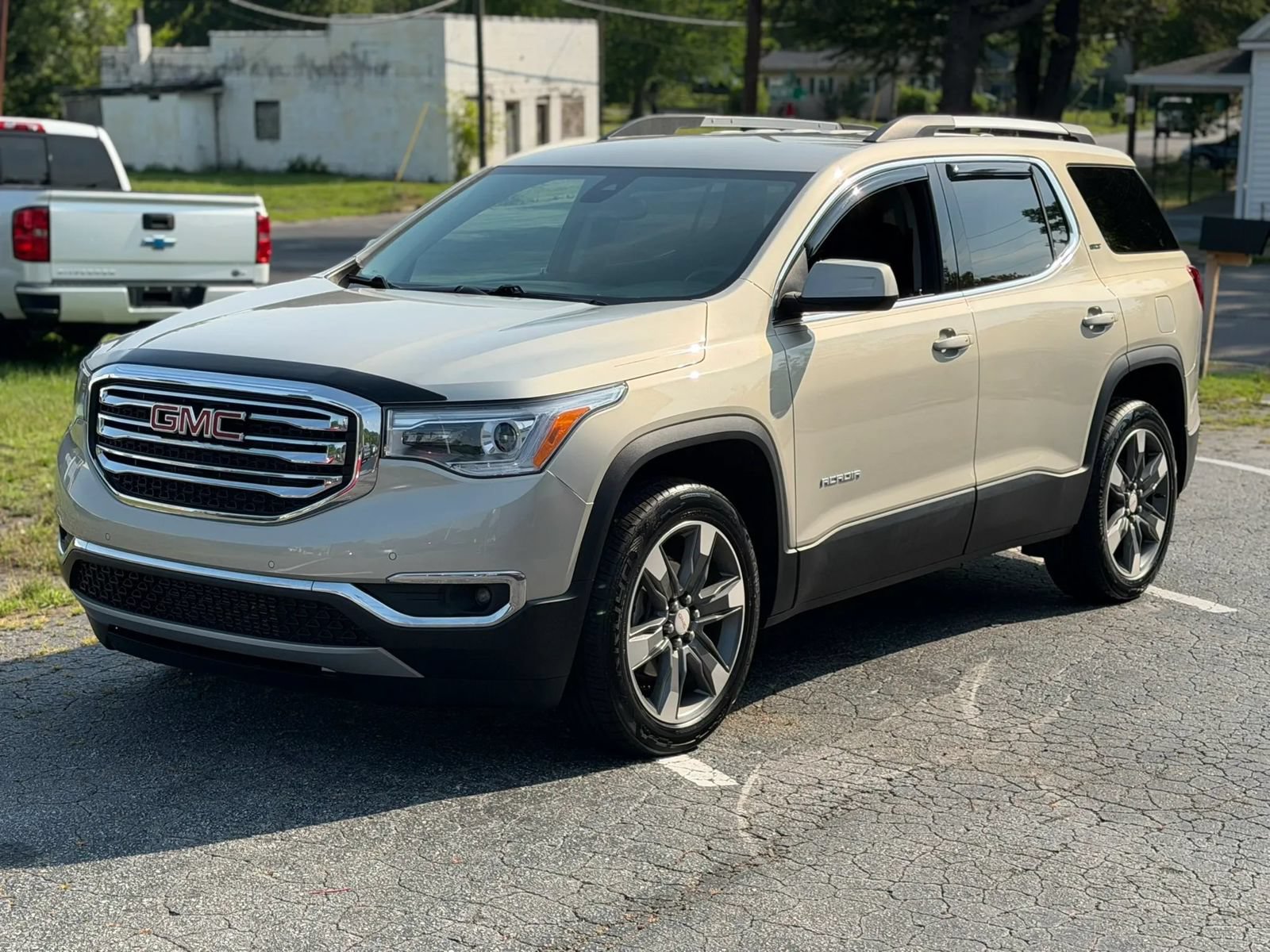 Used 2017 GMC Acadia SLT