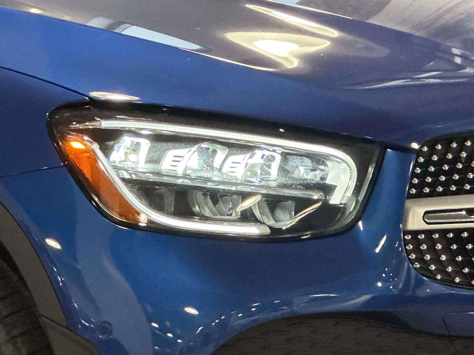 Certified 2022 Mercedes-Benz GLC 300 4MATIC image 7