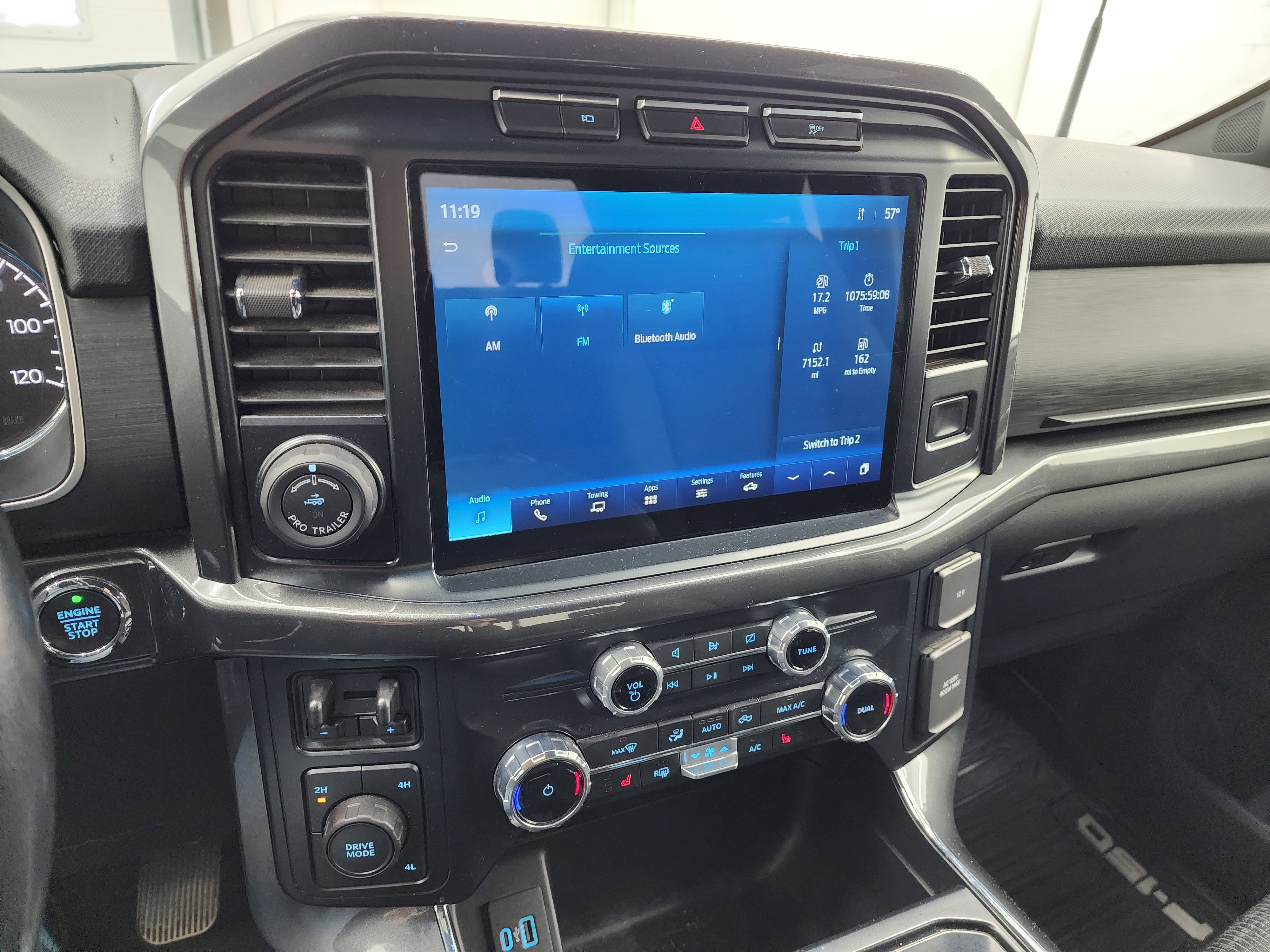 Used 2022 Ford F150 XLT w/ Equipment Group 302A High image 11