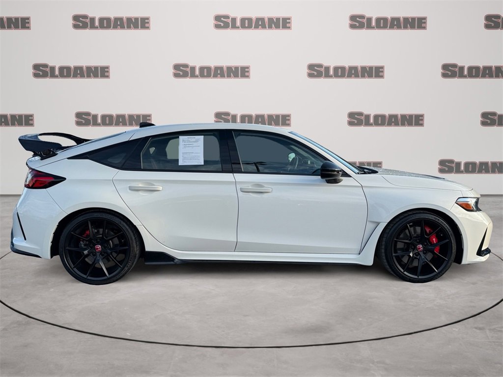Used 2024 Honda Civic Type R image 6