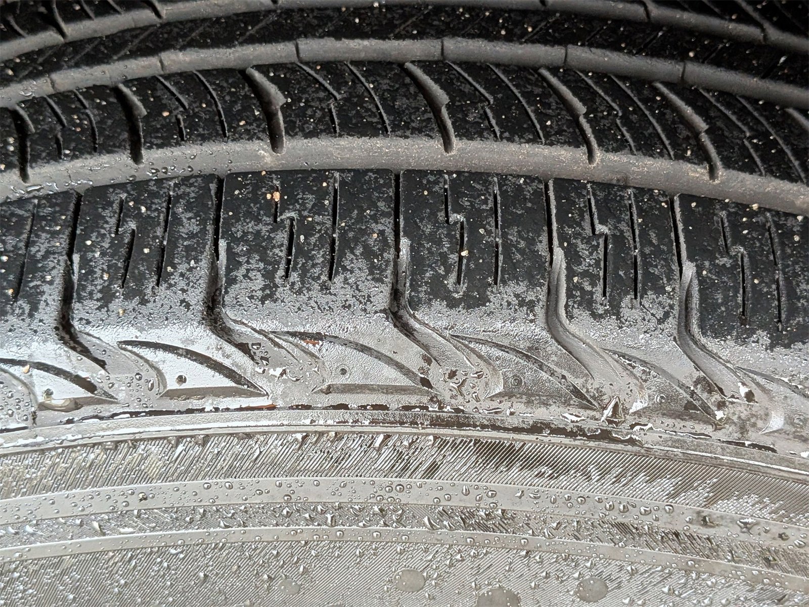 Used 2023 Chevrolet Tahoe LT w/ Luxury Package image 11