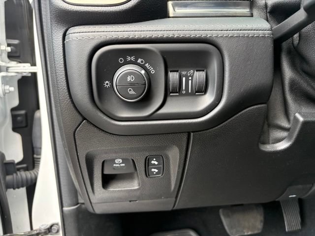 Used 2019 RAM 1500 Limited AWD/4WD image 21