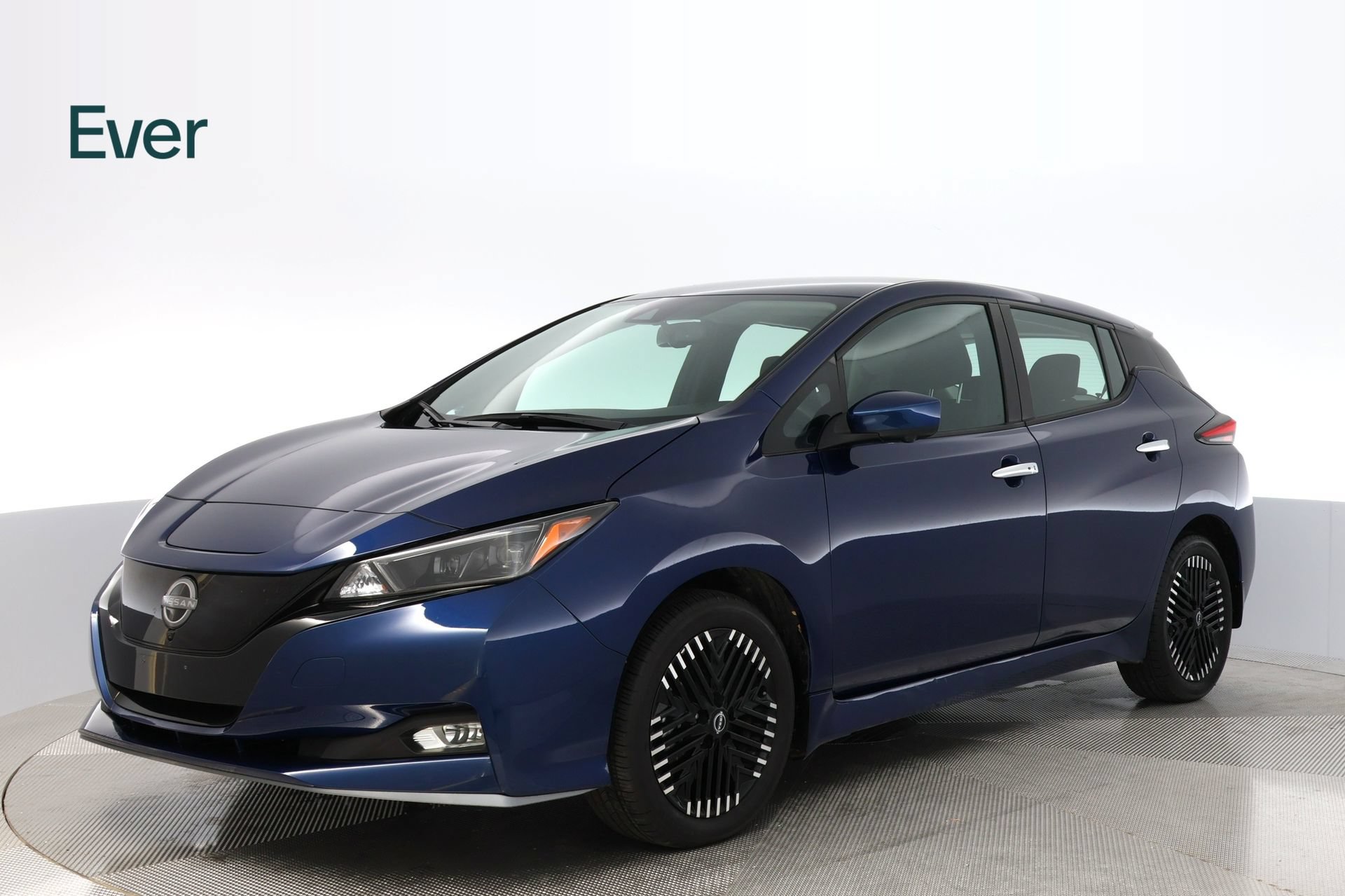 Used 2024 Nissan Leaf SV Plus FWD image 2