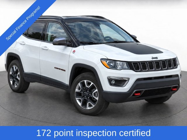 Used 2018 Jeep Compass Trailhawk w/ Leather Interior Group AWD/4WD image 3