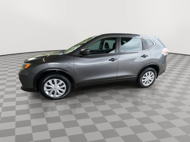 Used 2016 Nissan Rogue S AWD/4WD image 4