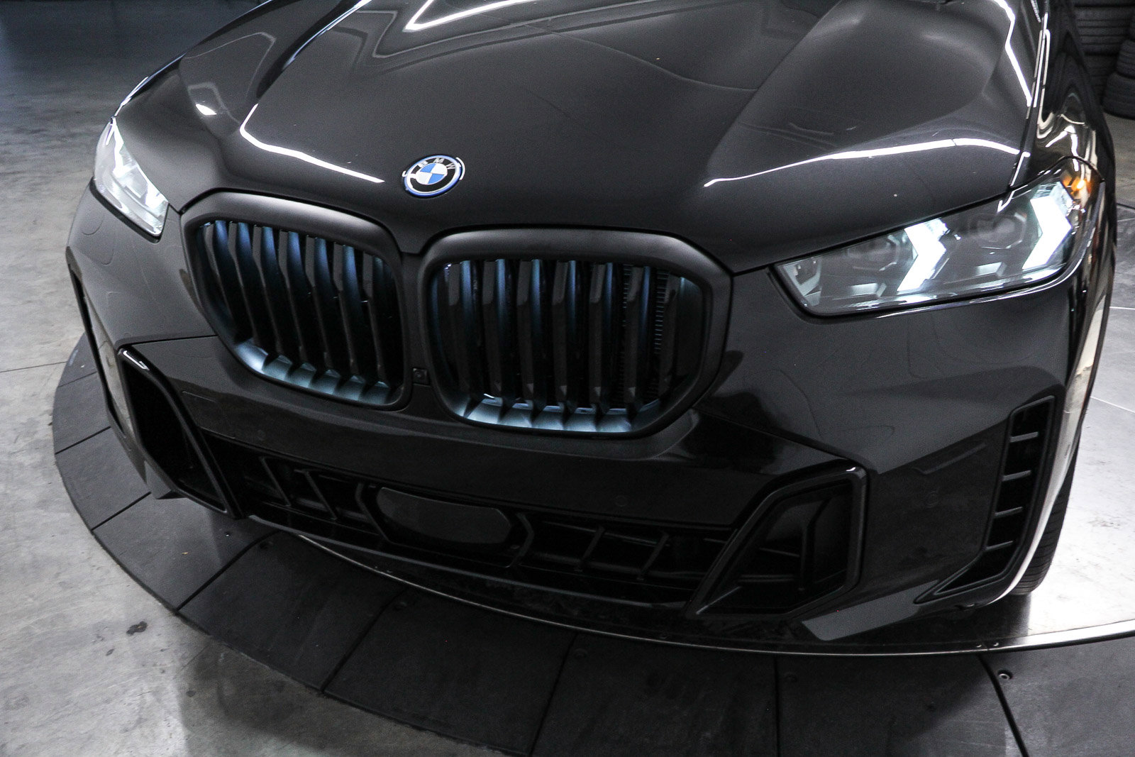 New 2026 BMW X5 xDrive50e AWD/4WD image 11