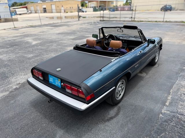 Used 1988 Alfa Romeo Spider Veloce RWD image 9