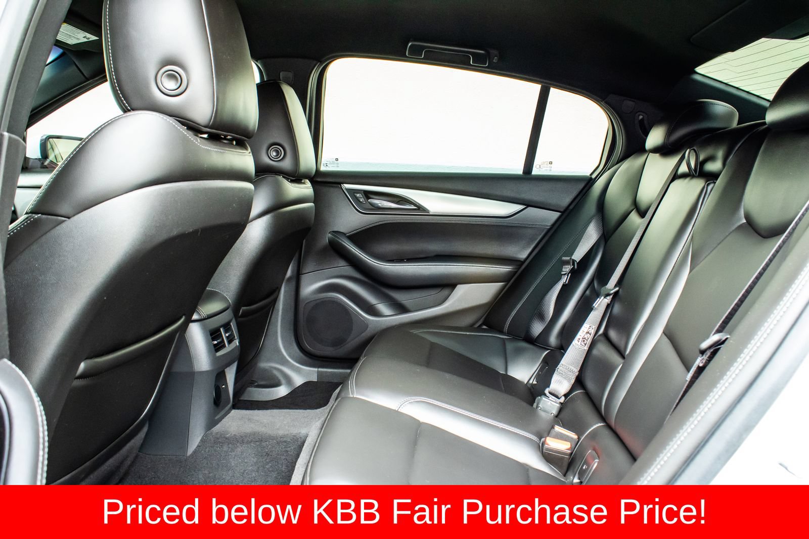 Used 2022 Cadillac CT5 Luxury RWD image 12