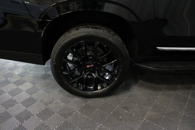 New 2026 GMC Yukon XL Elevation w/ Elevation Premium Package image 11