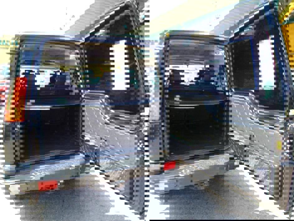 Used 2003 Land Rover Discovery SE image 10