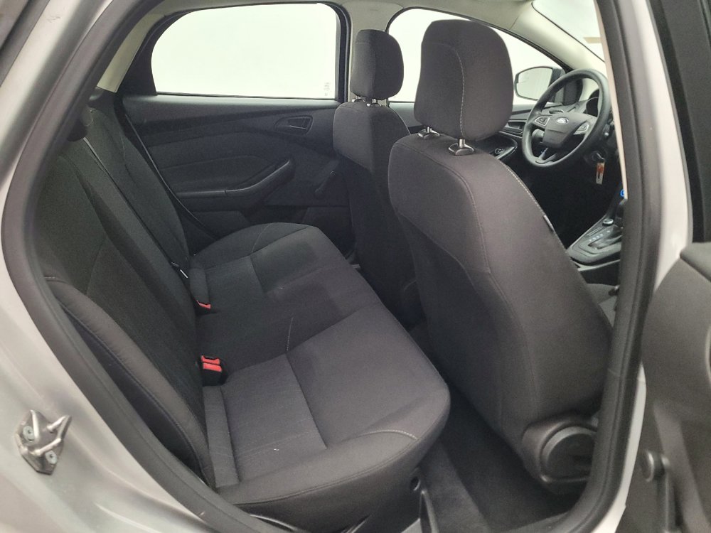 Used 2015 Ford Focus S FWD image 19