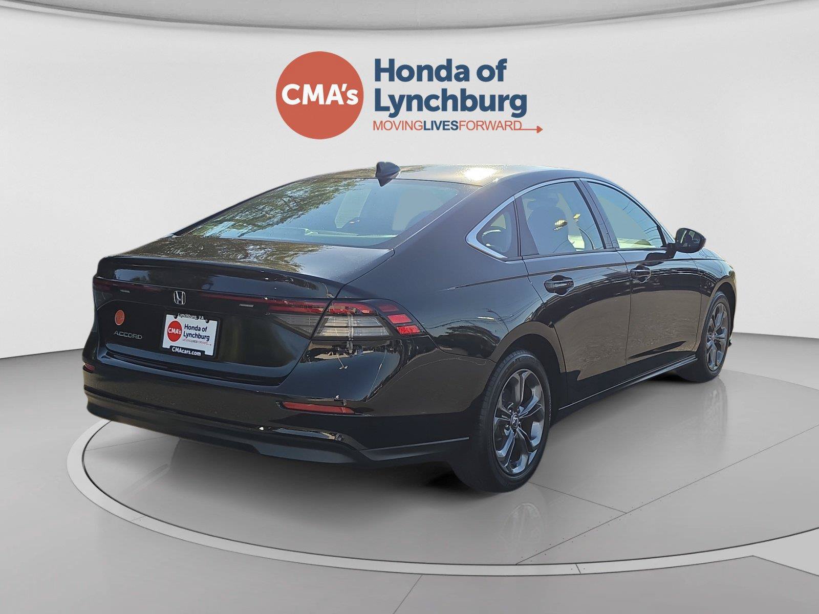 Used 2023 Honda Accord EX image 5