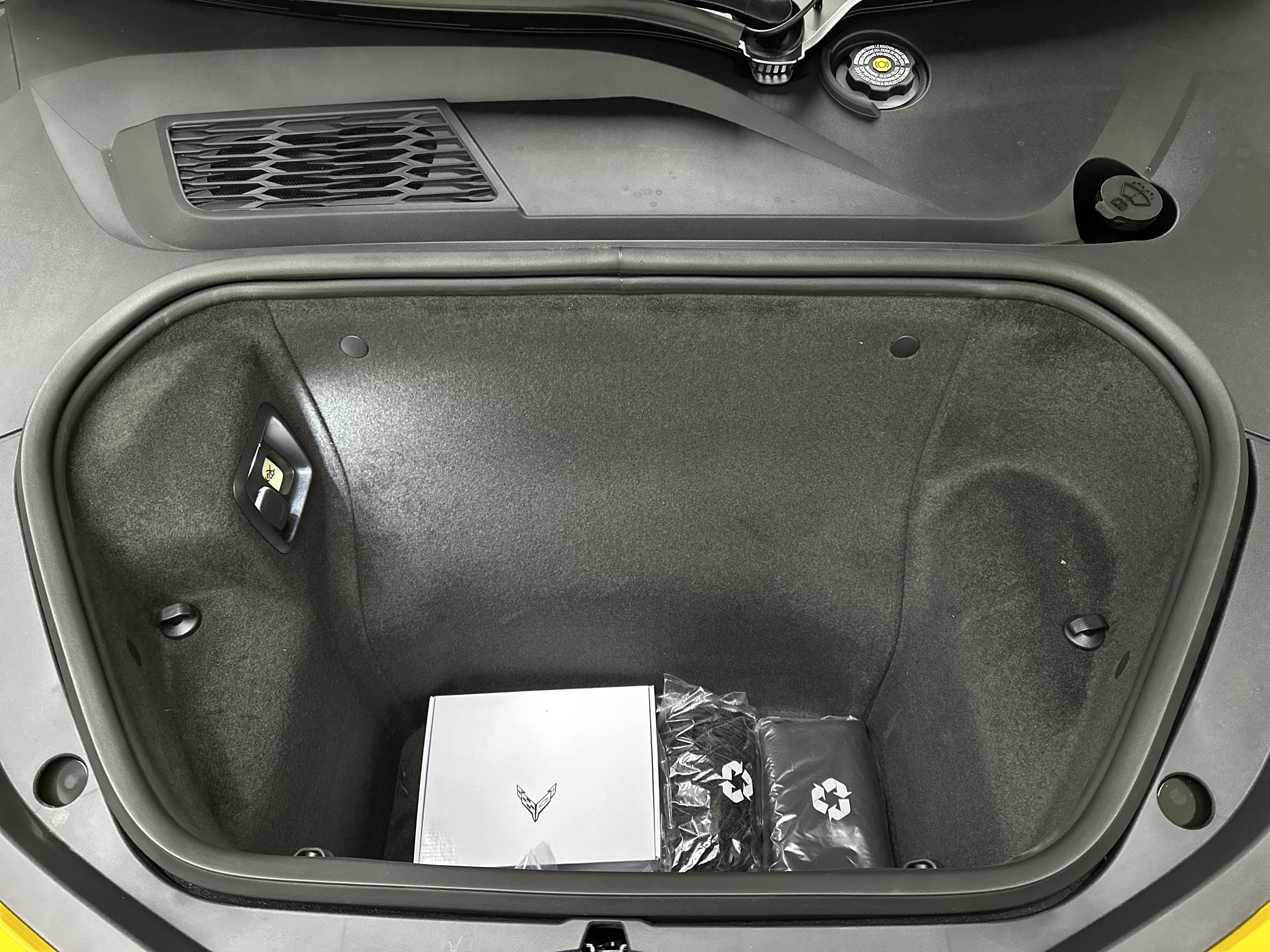 New 2026 Chevrolet Corvette Stingray Preferred Cpe w/ Z51 Performance Package image 13