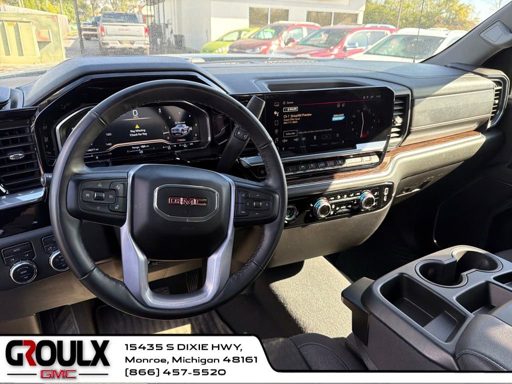 Used 2024 GMC Sierra 1500 Elevation image 13