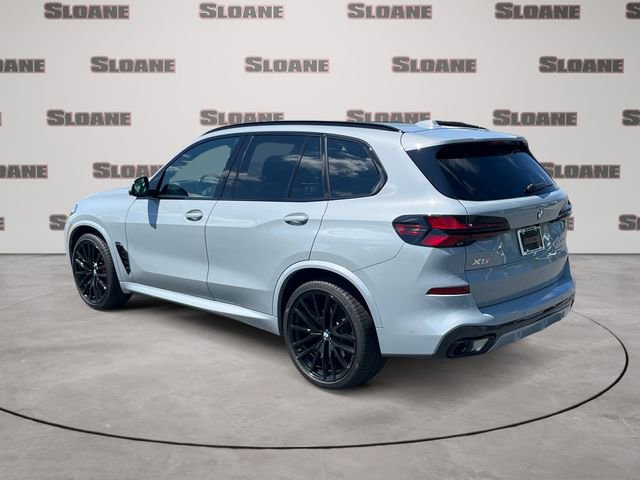 Certified 2024 BMW X5 xDrive40i w/ M Sport Package AWD/4WD image 3