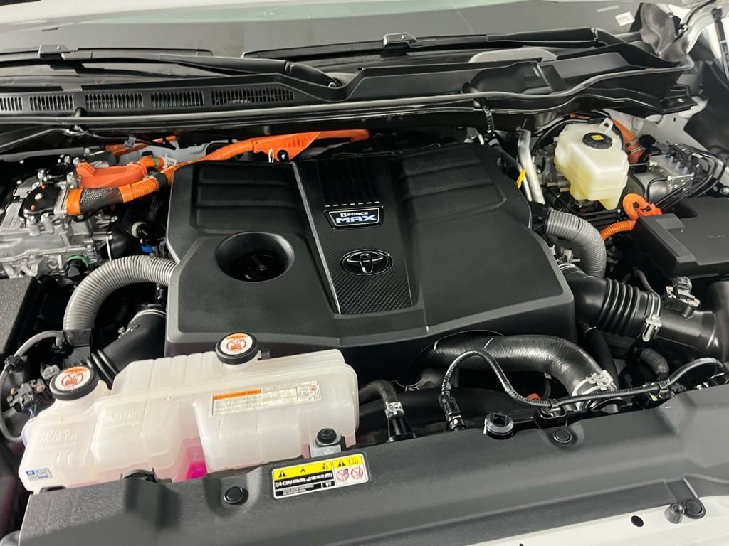 Used 2026 Toyota Sequoia SR5 image 31