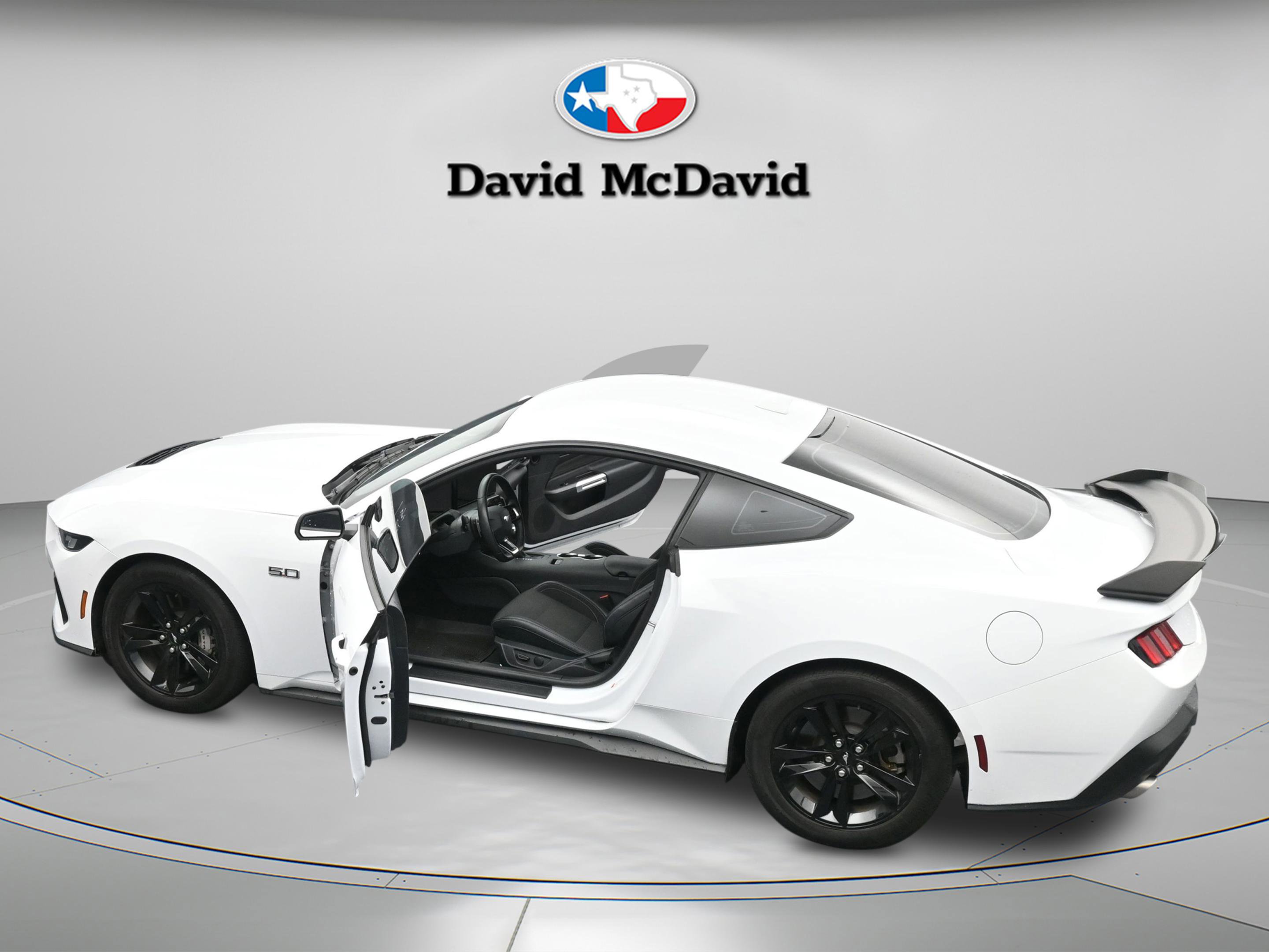 Used 2025 Ford Mustang GT RWD image 43