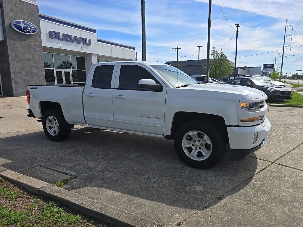 Used 2019 Chevrolet Silverado 1500 LT w/ All Star Edition image 2
