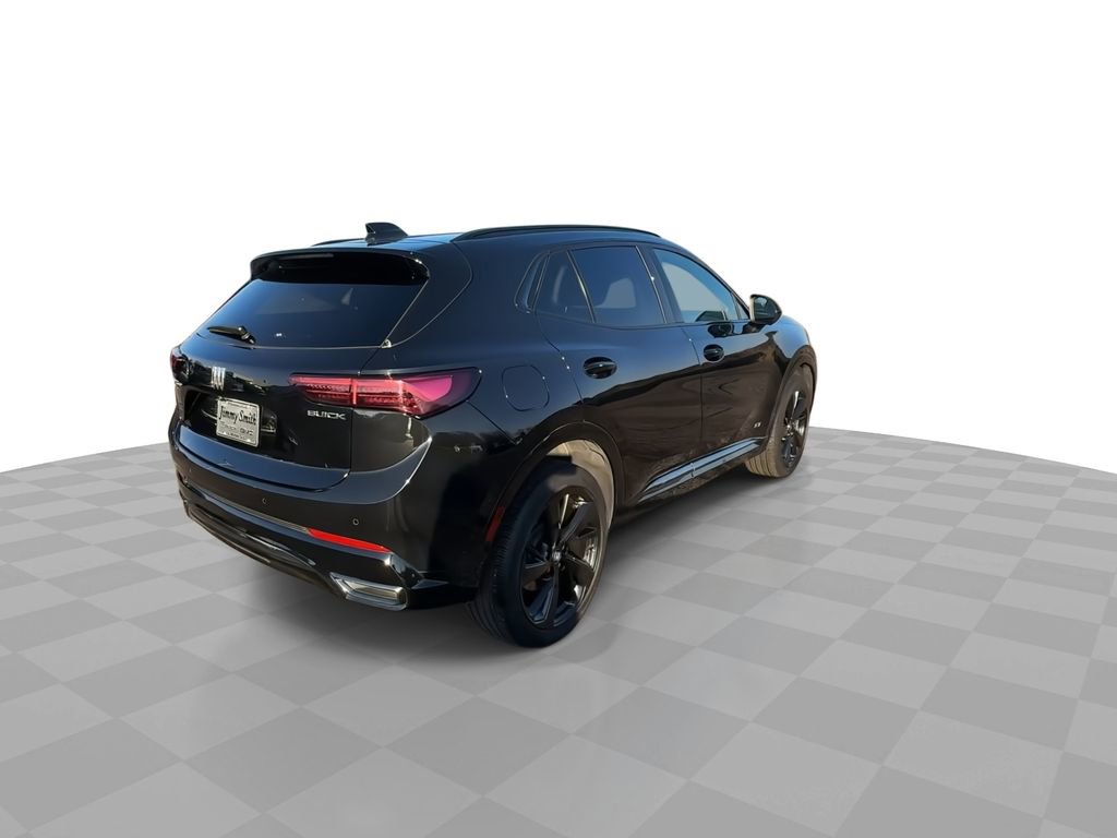 Certified 2025 Buick Envision Sport Touring image 3