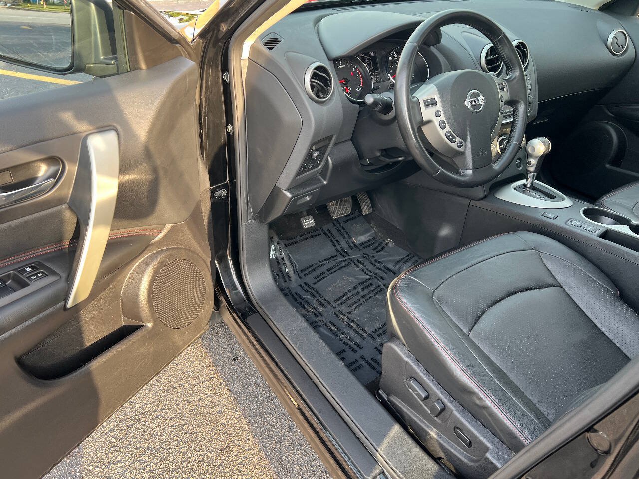 Used 2012 Nissan Rogue SL AWD/4WD image 18
