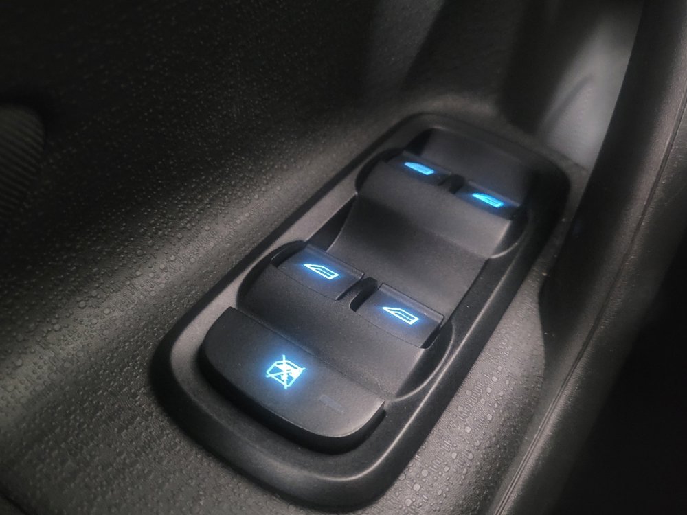 Used 2019 Ford Fiesta SE image 27