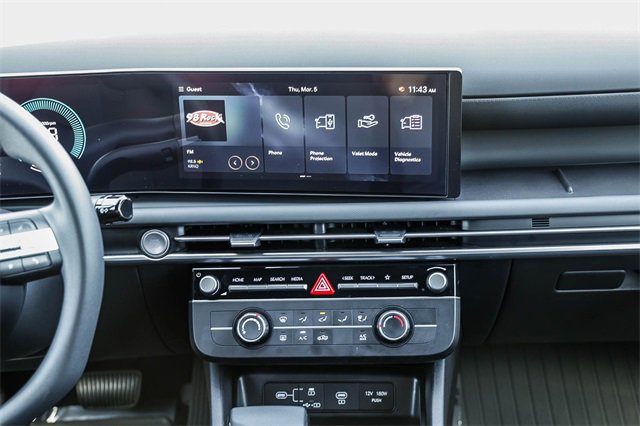 Certified 2025 Hyundai Santa Cruz SE image 13