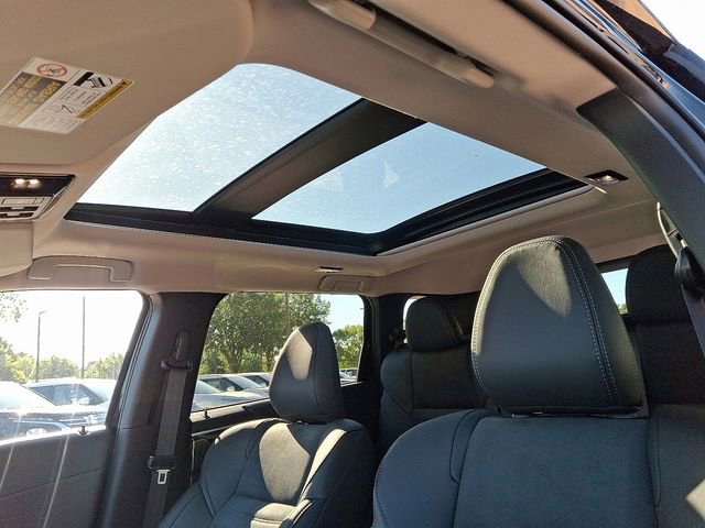 New 2025 Mitsubishi Outlander SE image 10