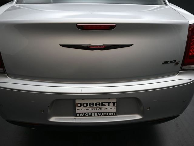 Used 2023 Chrysler 300 S image 10