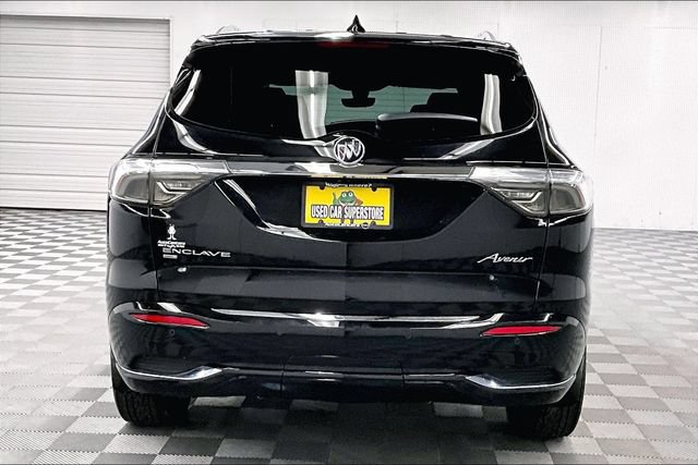 Used 2022 Buick Enclave Avenir w/ Avenir Technology Package AWD/4WD image 5