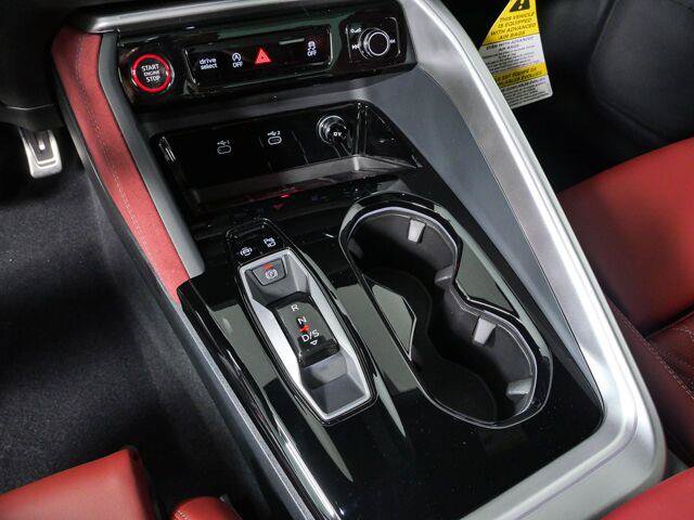 New 2026 Audi SQ5 Prestige AWD/4WD image 19