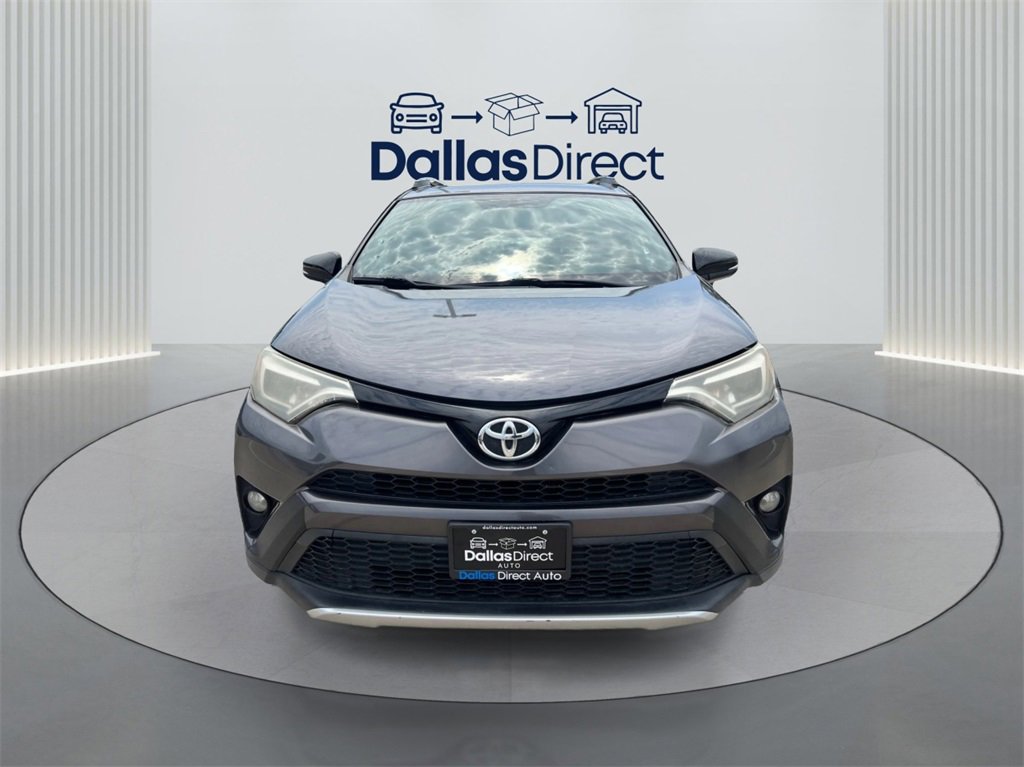 Used 2016 Toyota RAV4 SE image 3
