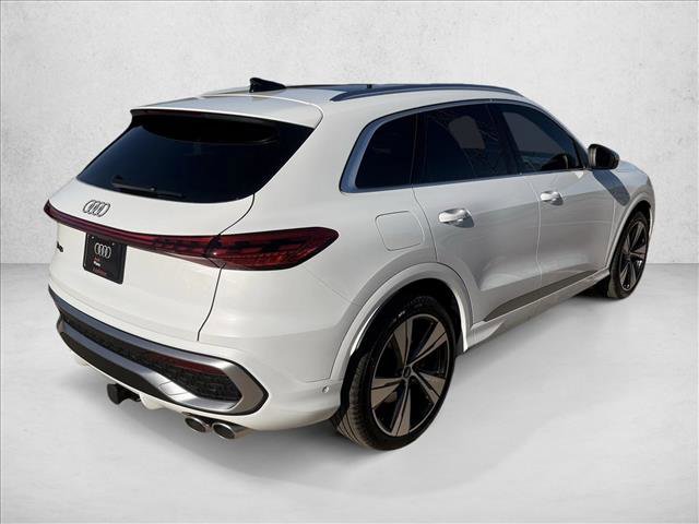 New 2026 Audi SQ5 Premium Plus AWD/4WD image 7