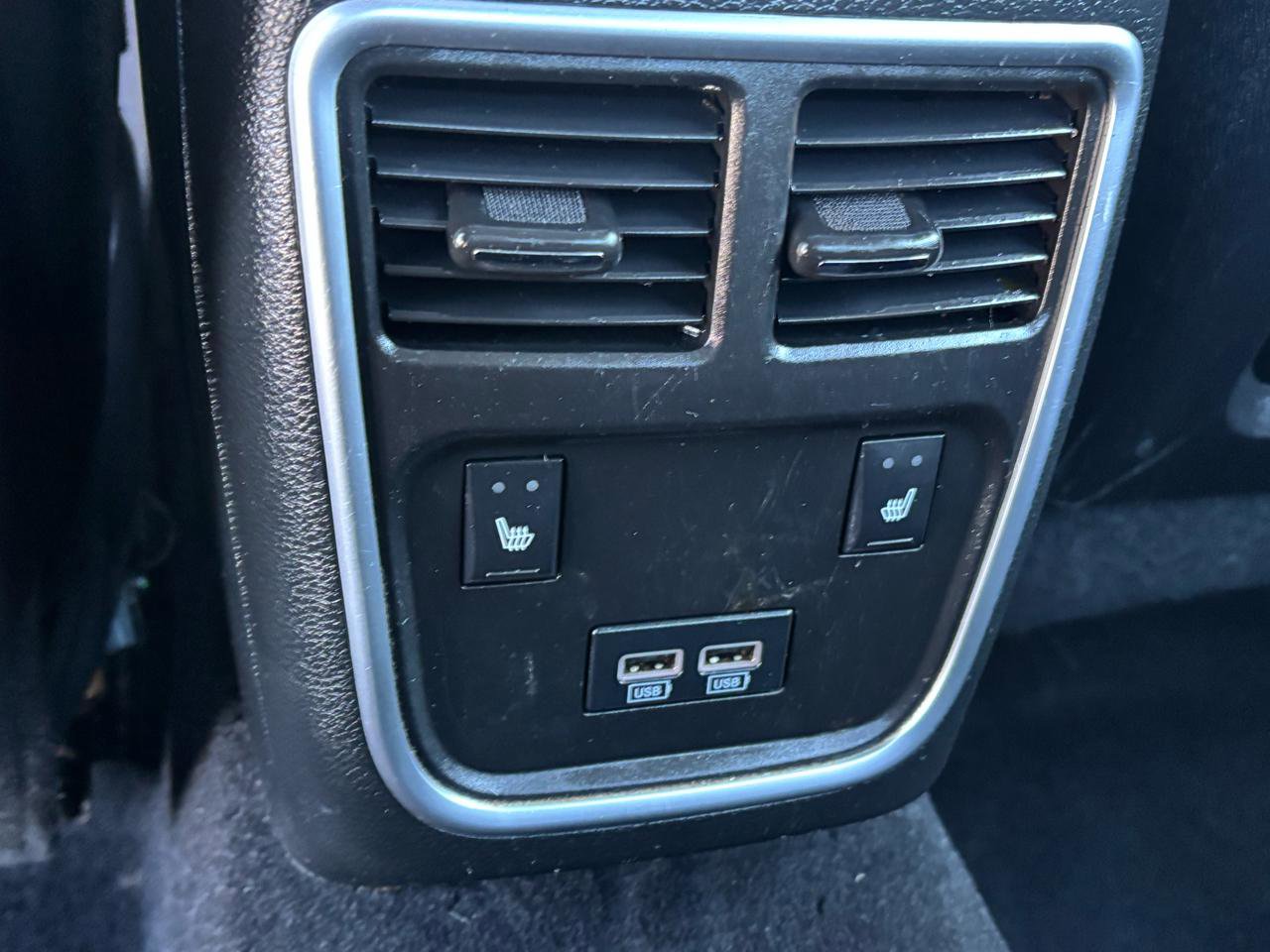 Used 2019 Chrysler 300 Limited image 22