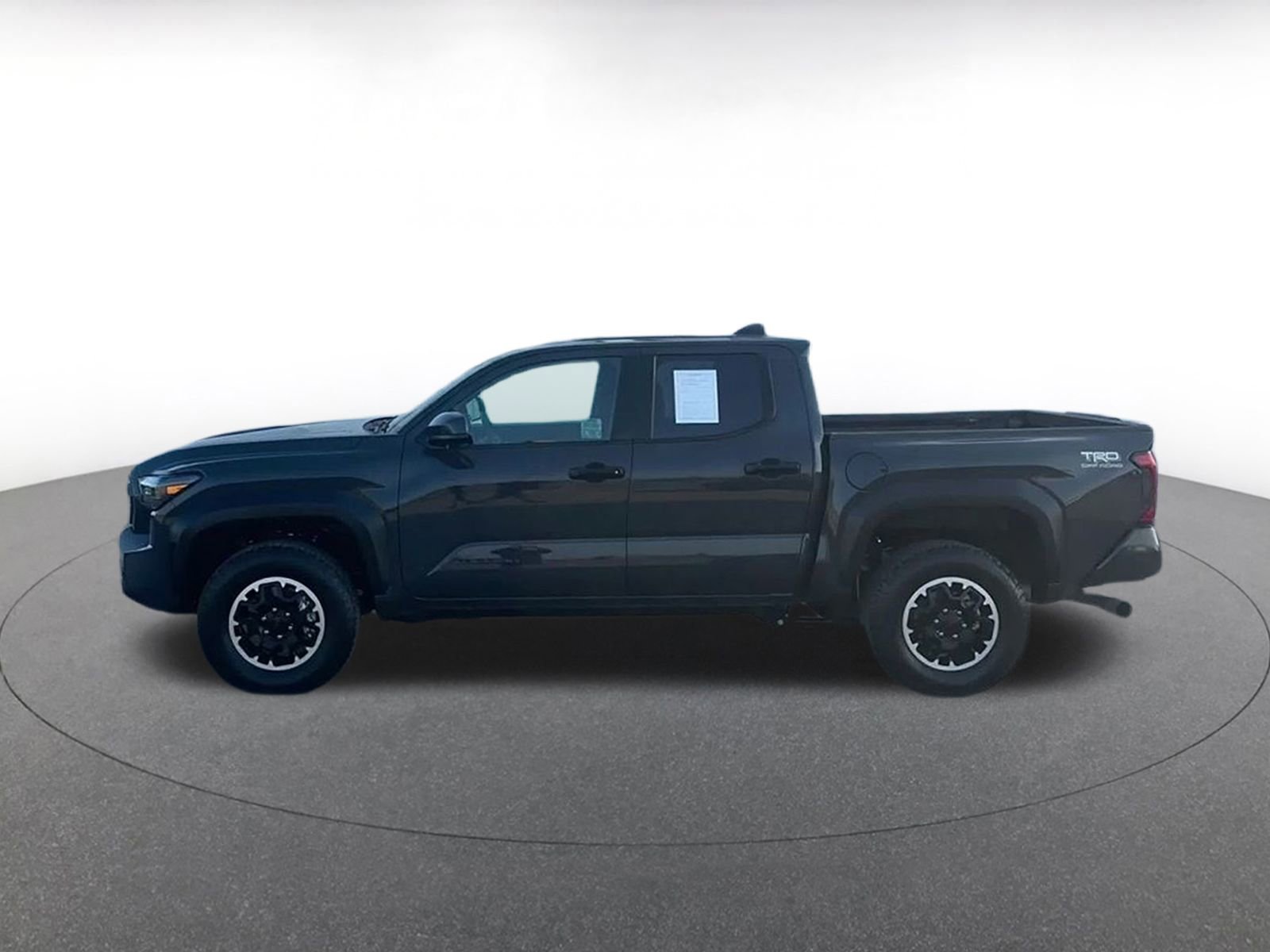 Used 2025 Toyota Tacoma TRD Off-Road image 7