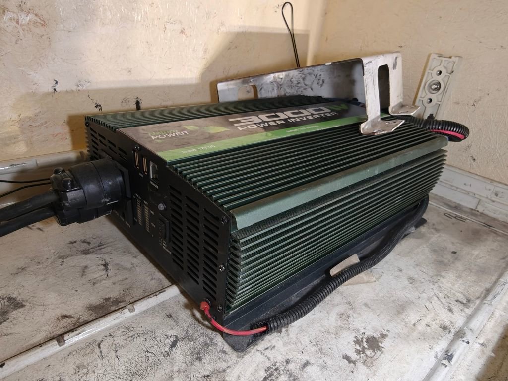 Used 2014 Ford F450 XL w/ Snow Plow Prep Package image 21