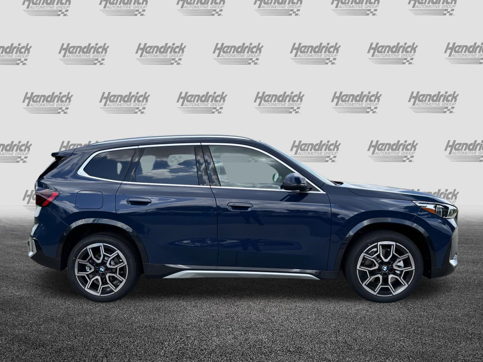 New 2026 BMW X1 xDrive28i w/ Technology Package AWD/4WD image 11