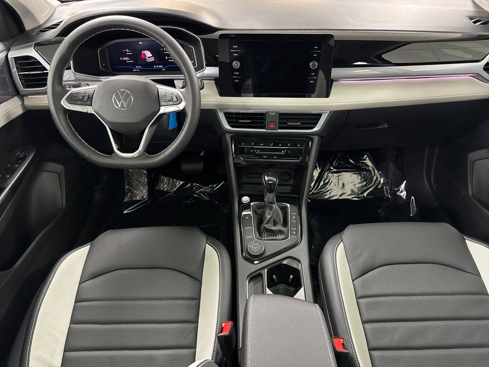 New 2026 Volkswagen Taos SEL AWD/4WD image 12