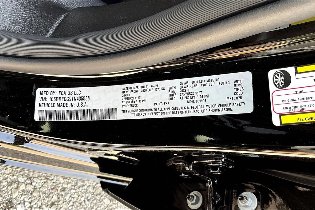 New 2026 RAM 1500 Express AWD/4WD image 8