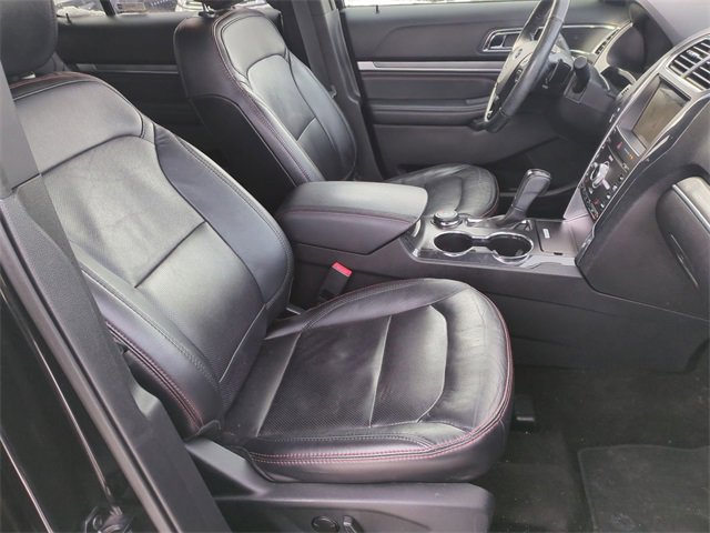 Used 2019 Ford Explorer Sport image 28