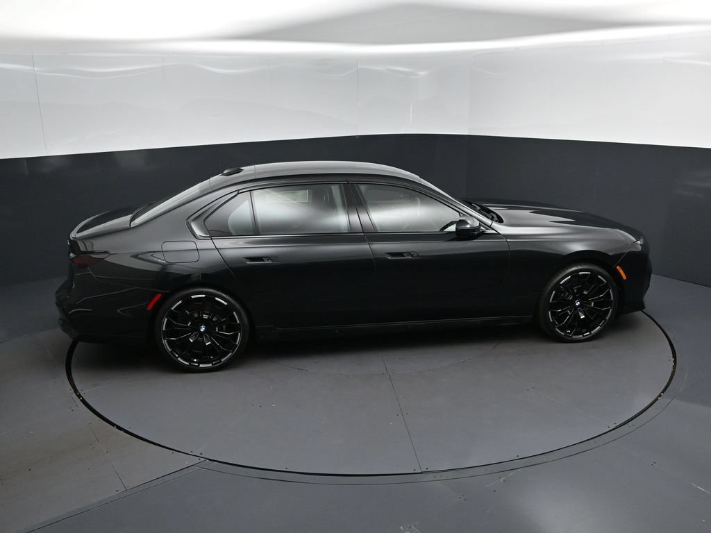 New 2026 BMW 760i xDrive w/ Executive Package AWD/4WD image 35