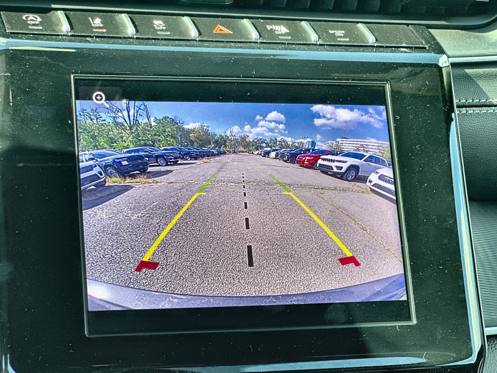 New 2025 Jeep Grand Cherokee Laredo X image 19